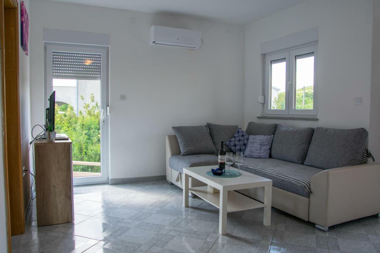 Apartman Lavanda Maslenica Buitenkant foto